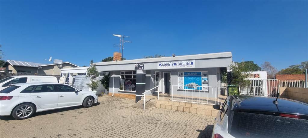 300  m² Retail Space in Northmead photo number 11