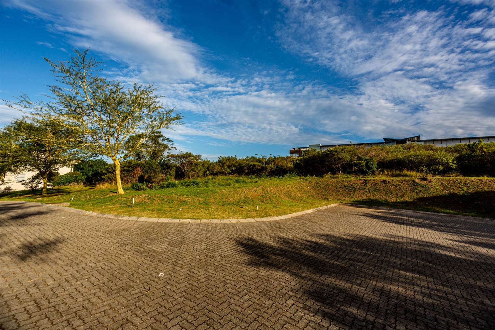244 m² Land available in Beacon Bay photo number 7