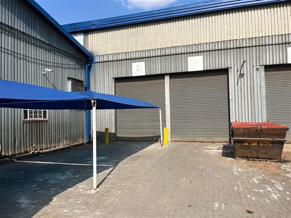 530  m² Industrial space