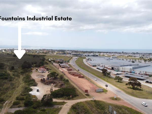 3 976 m² Land