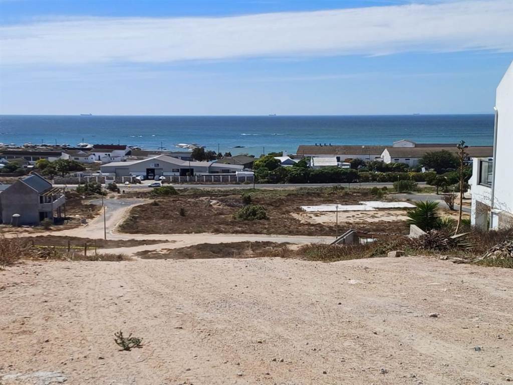 521 m² Land available in Da Gama Bay photo number 13