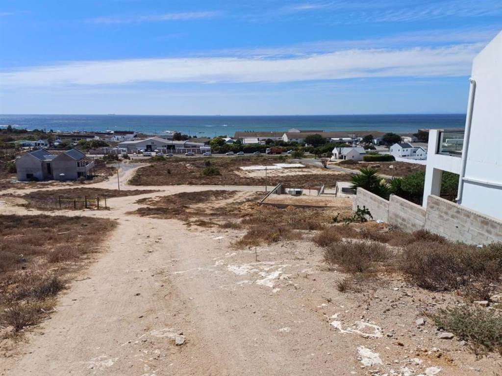 521 m² Land available in Da Gama Bay photo number 10