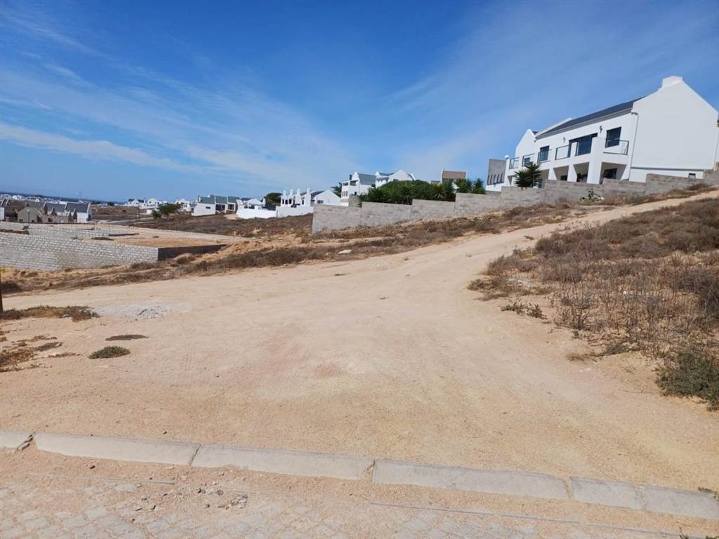 521 m² Land available in Da Gama Bay photo number 12