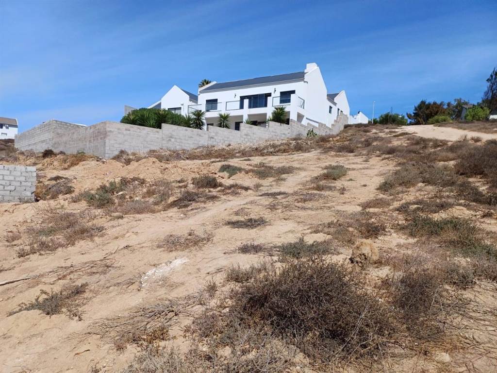 521 m² Land available in Da Gama Bay photo number 4