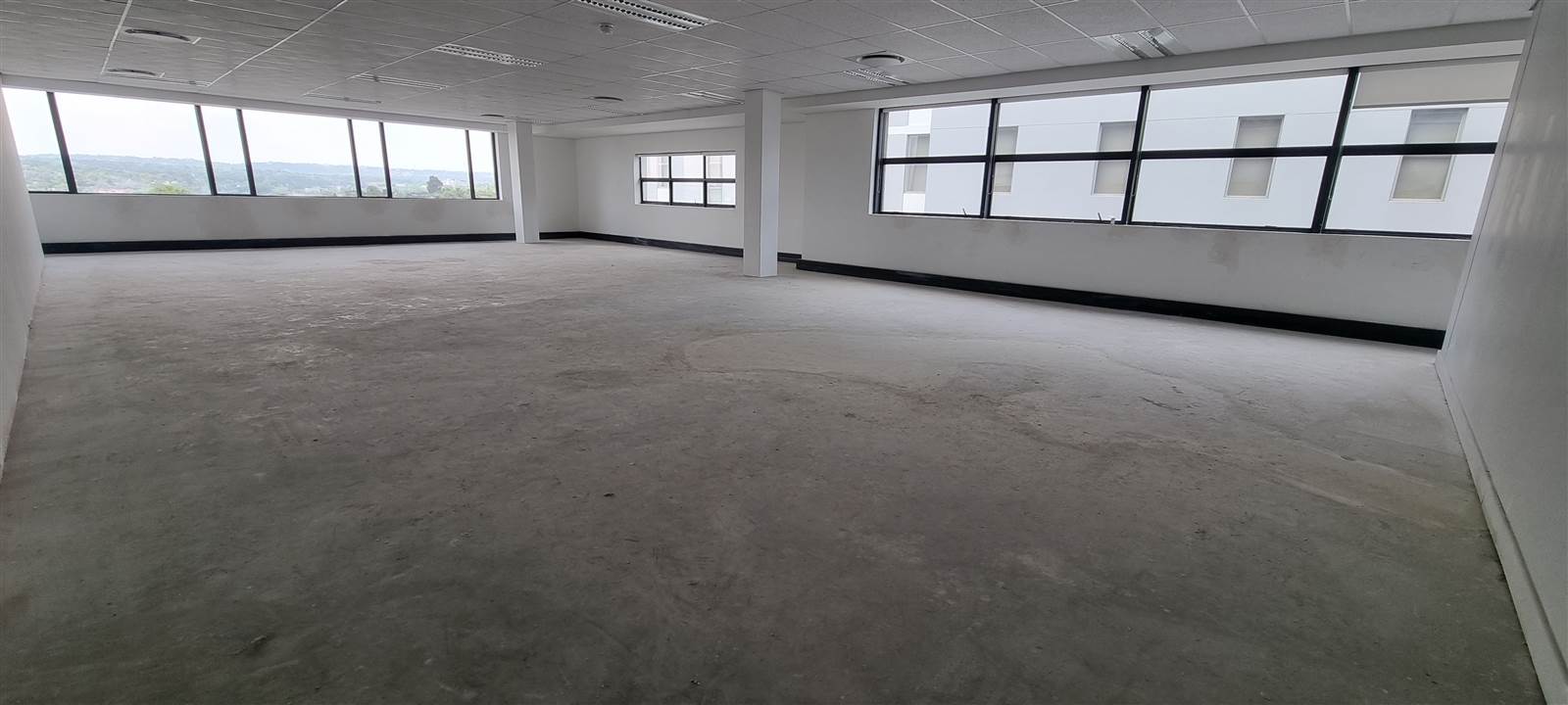 188  m² Commercial space in Sandown photo number 2