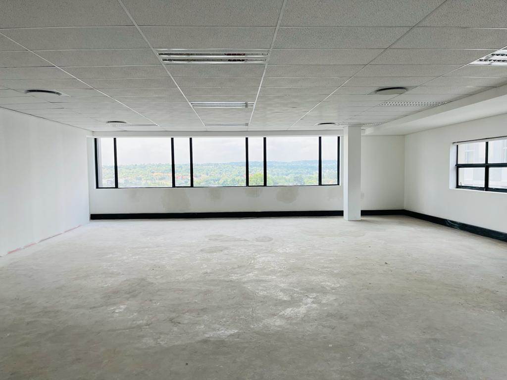 188  m² Commercial space in Sandown photo number 15