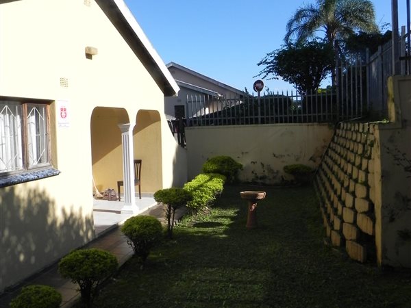 3 Bedroom House 3 Bedroom House