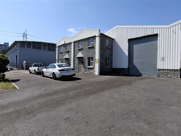 270  m² Industrial space