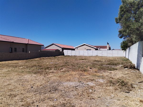 620 m² Land available in Port Owen