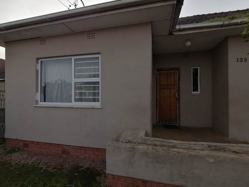 1 Bed Apartment in Parow Valley photo number 2