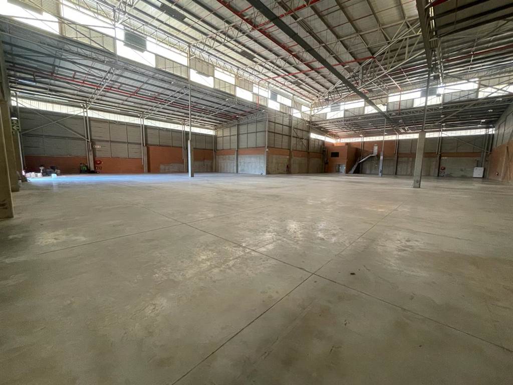 3348  m² Industrial space in Greenhills photo number 7
