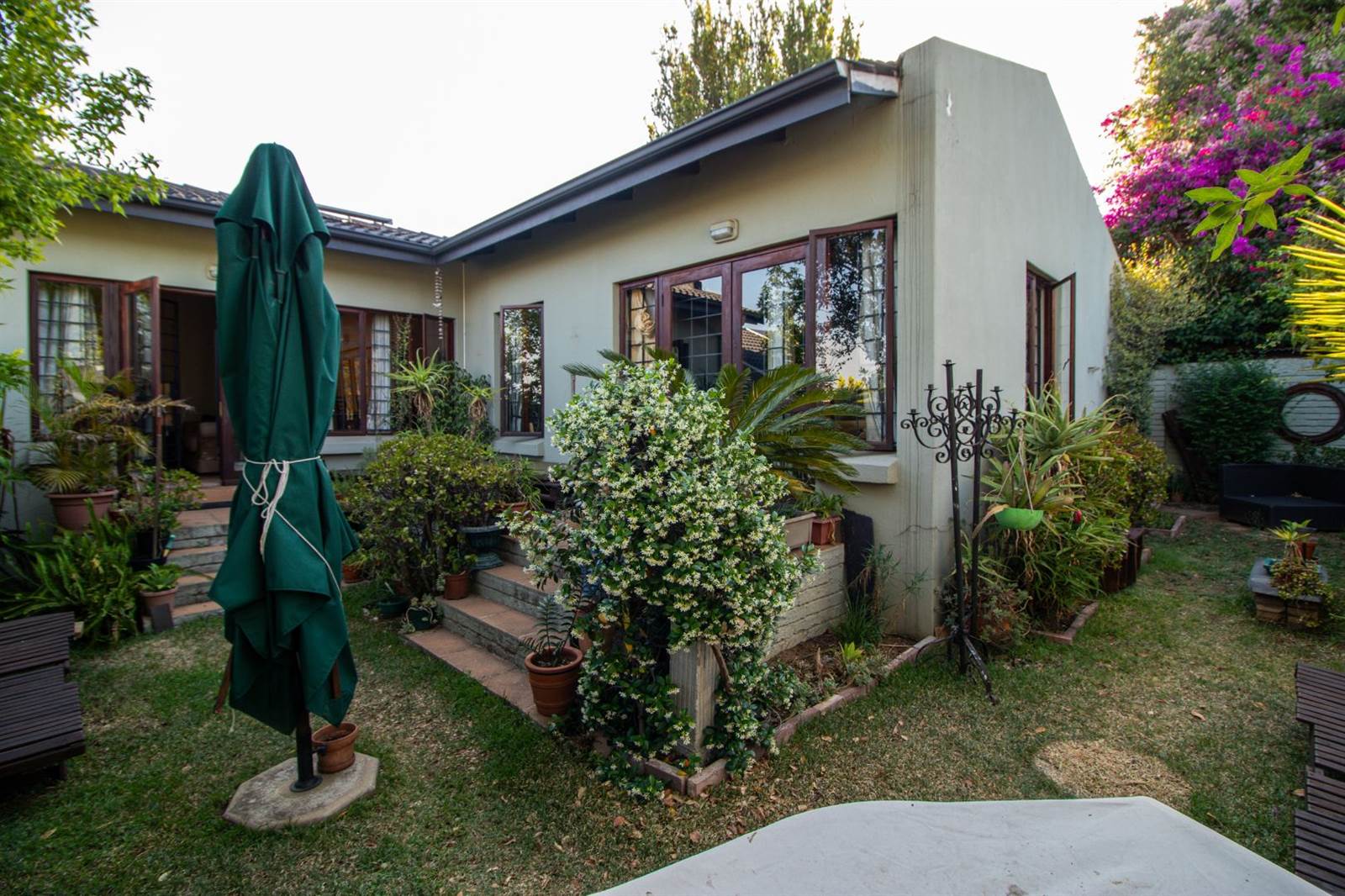 2 Bed House in Lonehill photo number 19