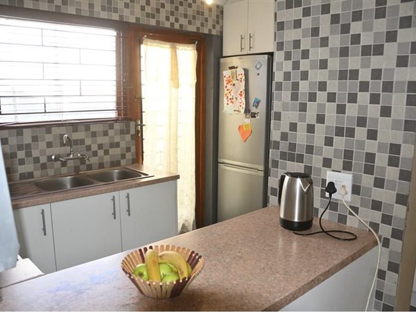 3 Bed House in Strandfontein