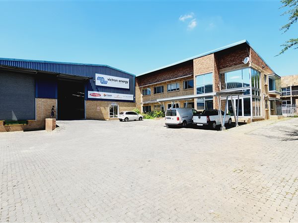 1 655  m² Industrial space