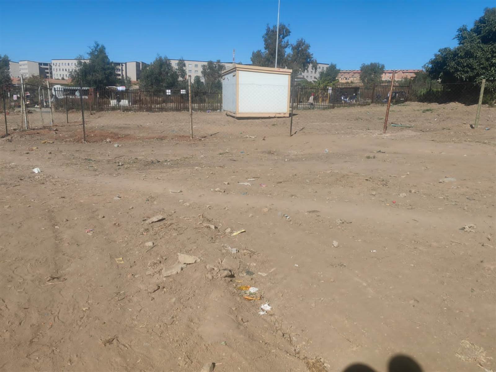 1810 m² Land available in Olievenhoutbosch photo number 2