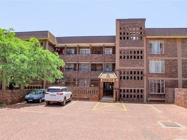 3 Bedroom Apartment 3 Bedroom Apartment