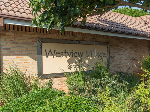 3 Bedroom Townhouse 3 Bedroom Townhouse