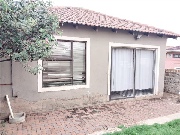 1 Bedroom Garden Cottage 1 Bedroom Garden Cottage