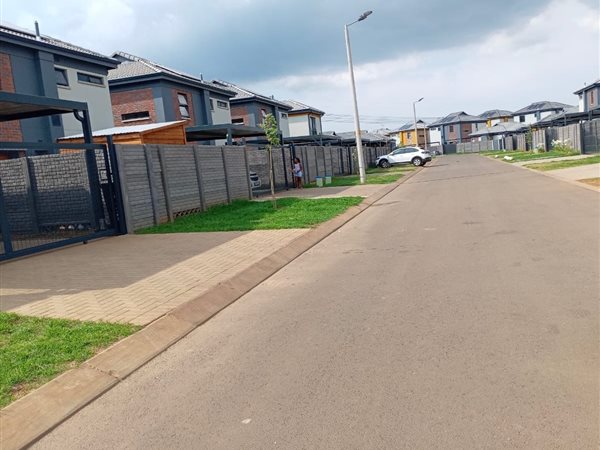 3 Bedroom House 3 Bedroom House