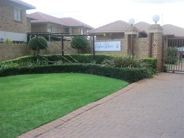 3 Bed Townhouse in Sinoville