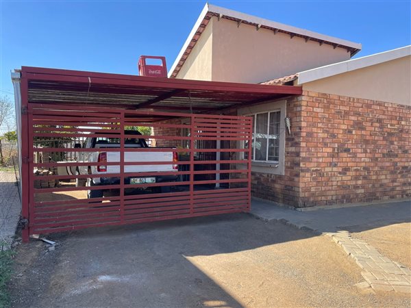 3 Bedroom House 3 Bedroom House