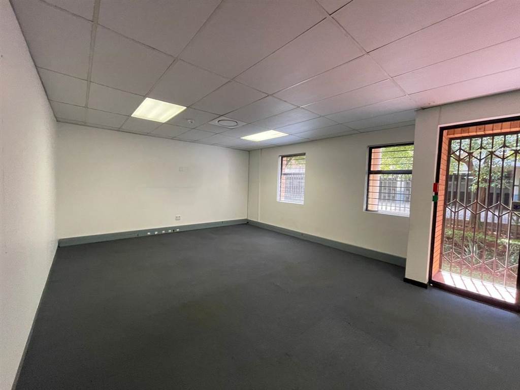 1680  m² Commercial space in Highveld photo number 2