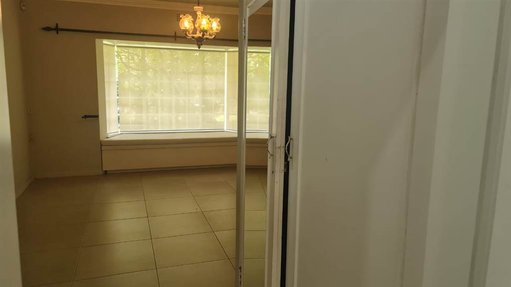 3 Bed House in Protea Park photo number 26