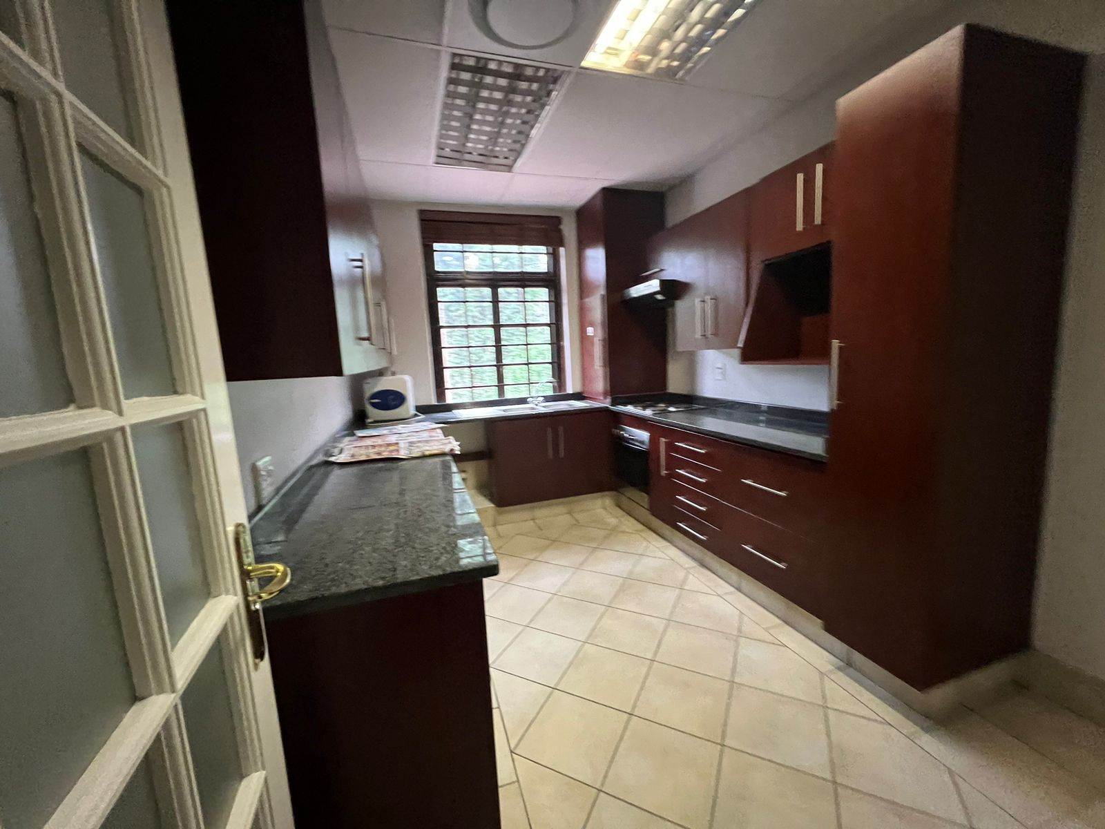 324  m² Commercial space in Rivonia photo number 26