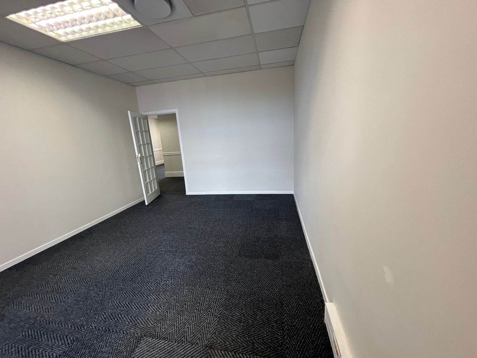 324  m² Commercial space in Rivonia photo number 12