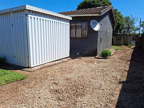 3 Bedroom House 3 Bedroom House