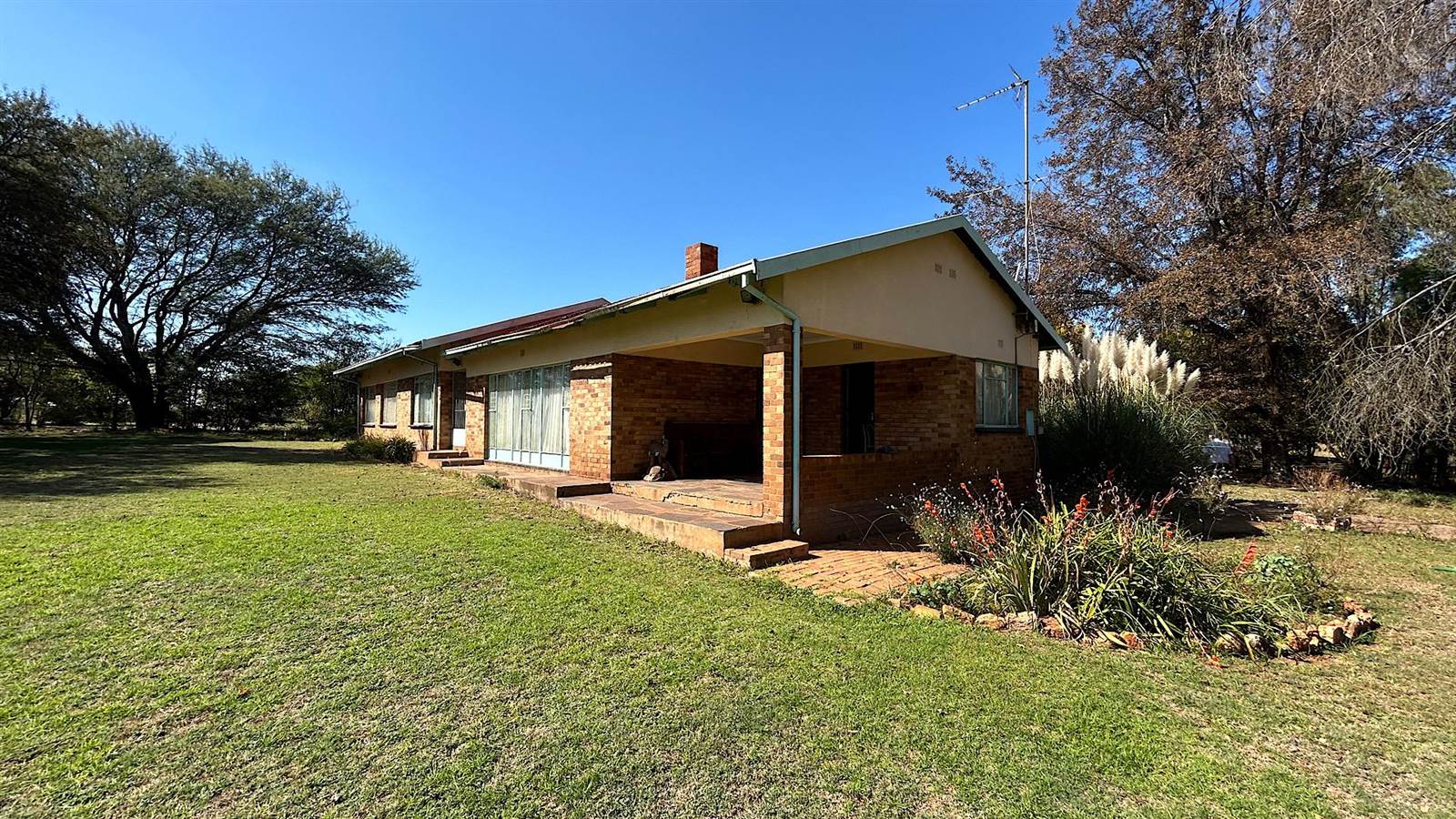 2 ha Farm for sale in Carletonville | T4624720 | Private Property