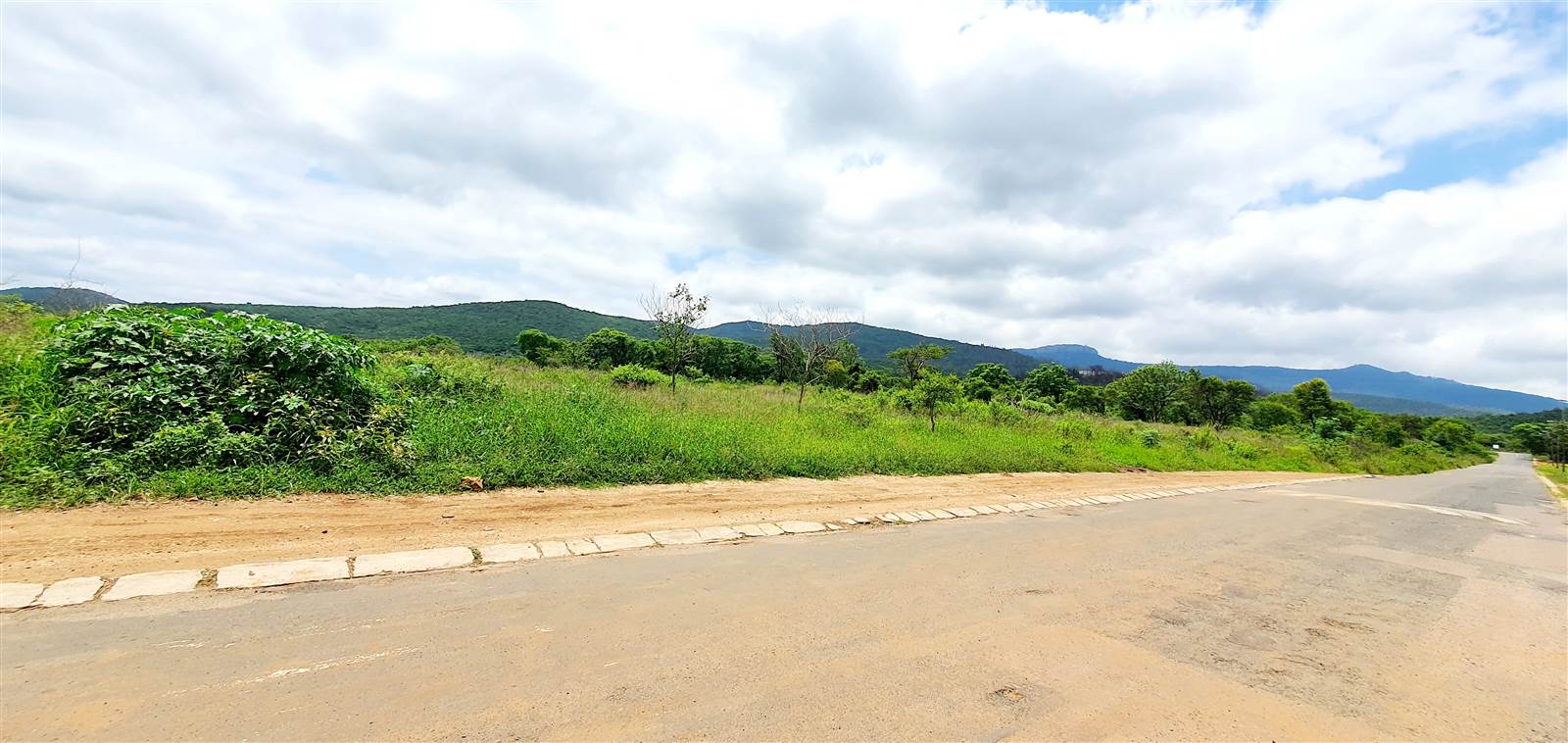 561 m² Land available in Tshikota photo number 3