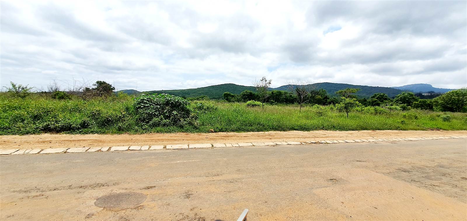 561 m² Land available in Tshikota photo number 4