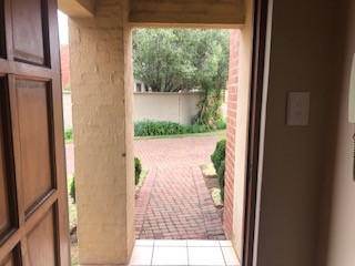 2 Bed Townhouse in Delmas photo number 28
