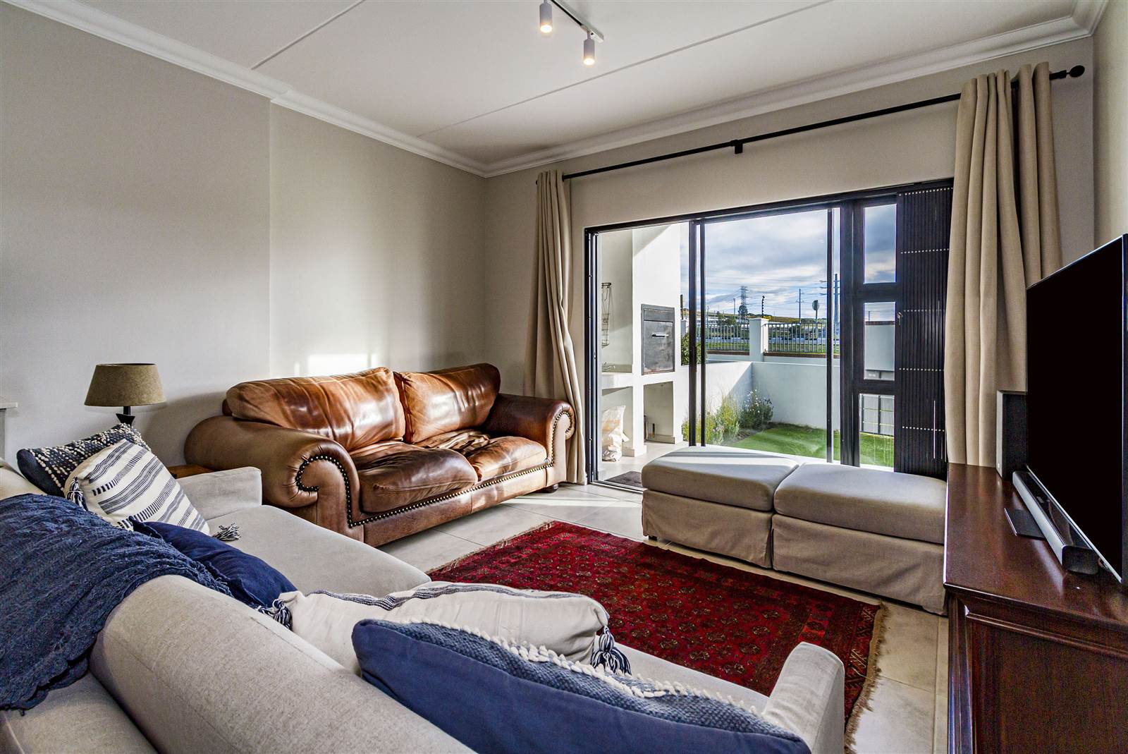 2 Bed Apartment in Acorn Creek Lifestyle Estate photo number 7
