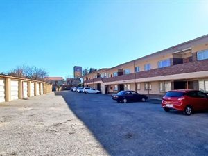 2 Bed Apartment in Wychwood
