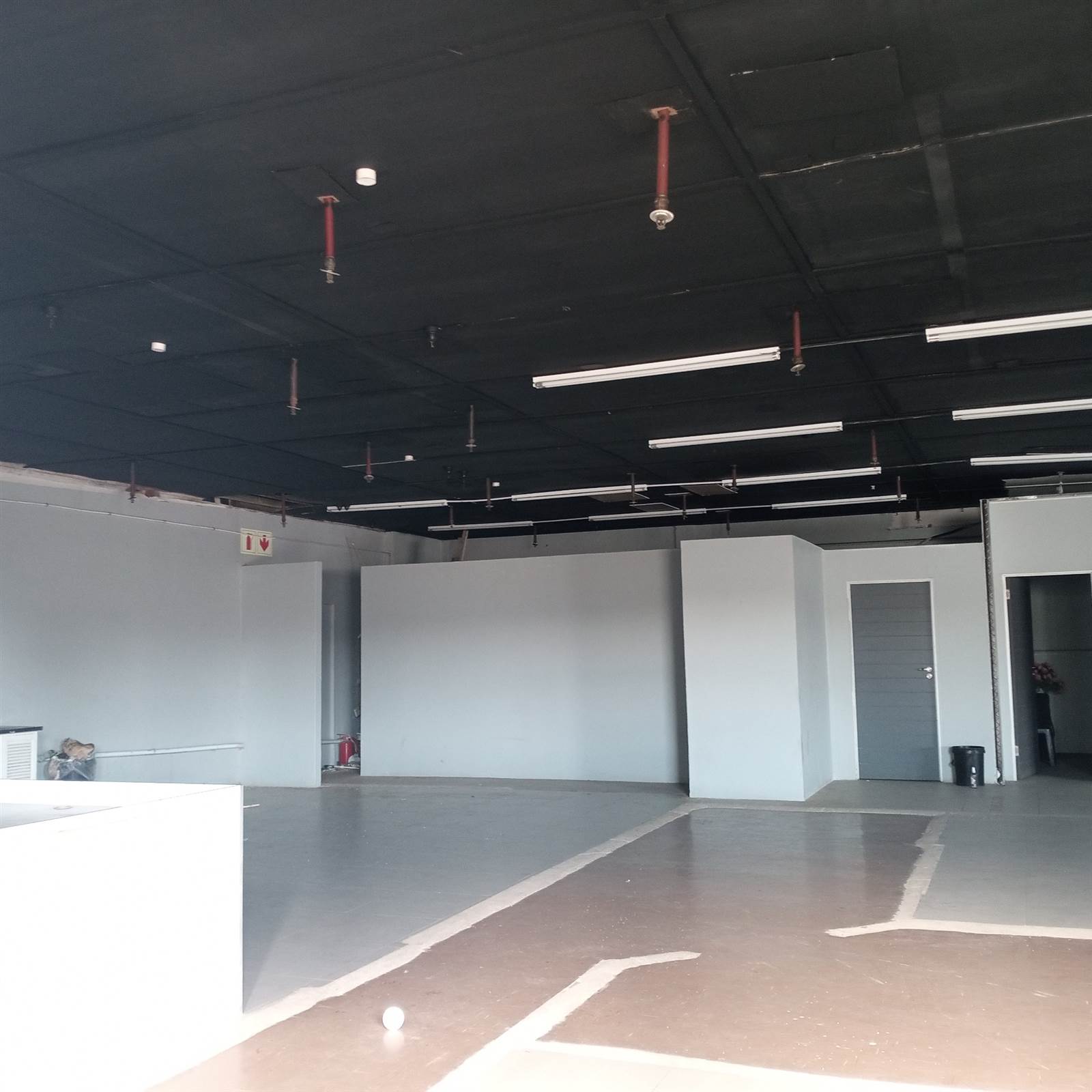 1061  m² Commercial space in Congella photo number 14