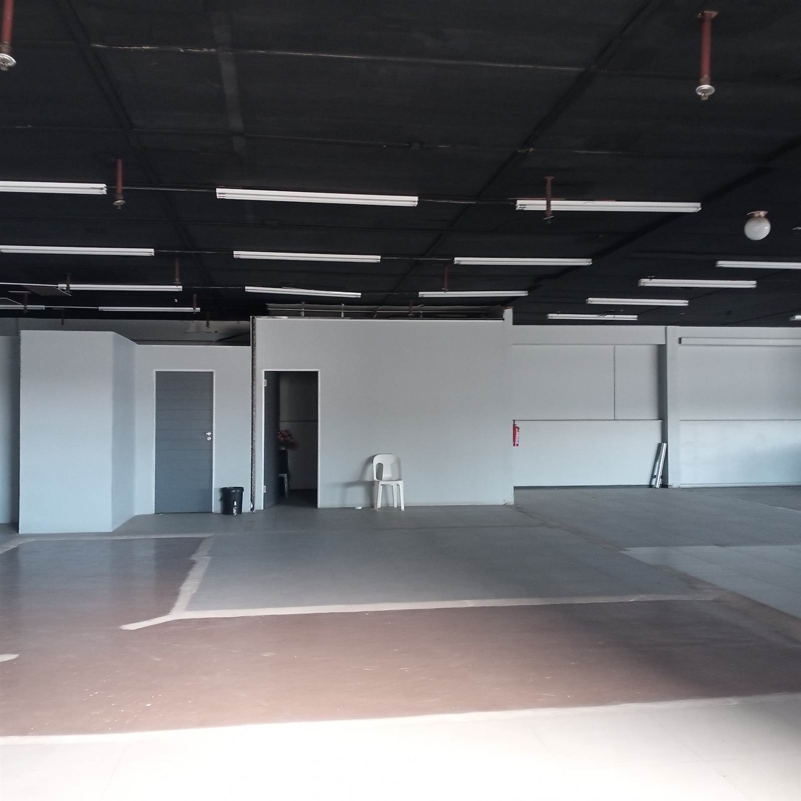 1061  m² Commercial space in Congella photo number 13