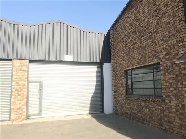 270  m² Industrial space