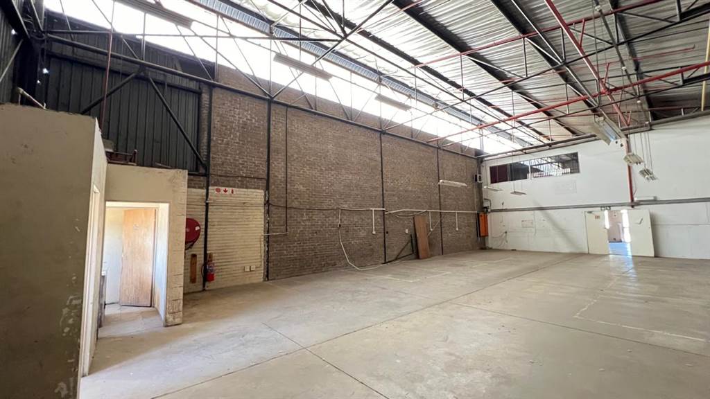 103  m² Industrial space in Selby photo number 5