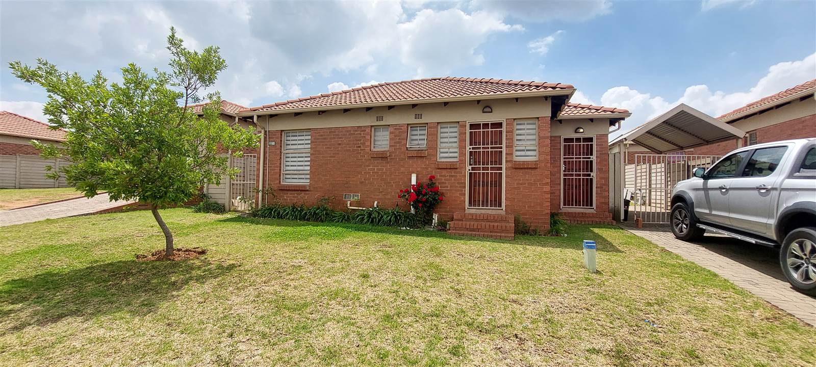 2 Bed House in Olievenhoutbosch photo number 18