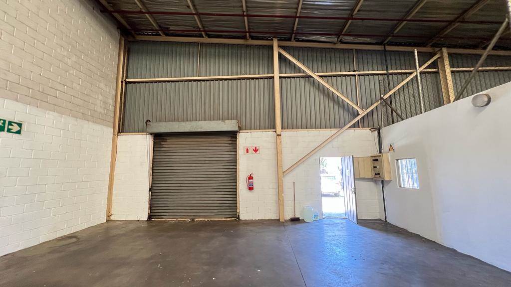 546  m² Industrial space in Selby photo number 15