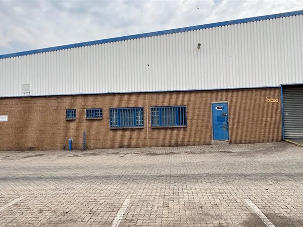 546  m² Industrial space in Selby