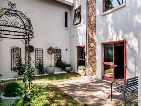 3 Bed Townhouse in Witkoppen