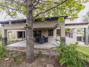 3 Bed Cluster in Cedar Lakes