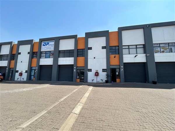 157  m² Industrial space