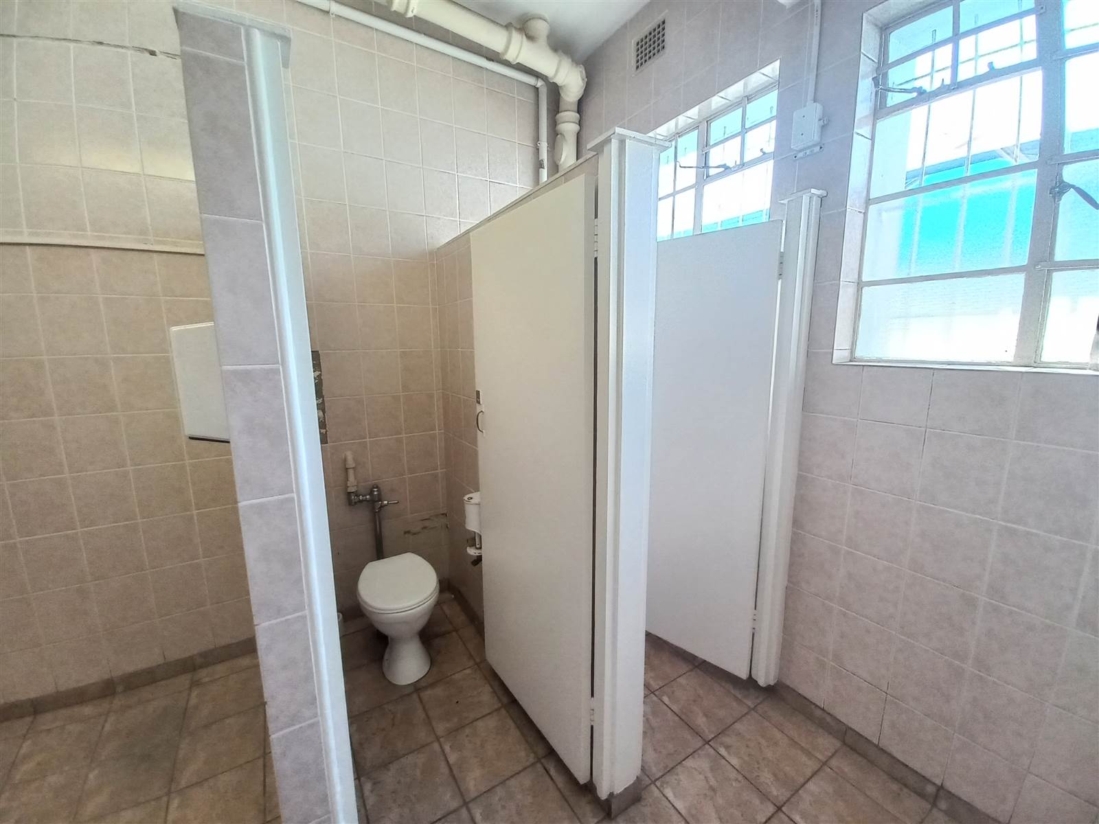 1467  m² Commercial space in Ndabeni photo number 26