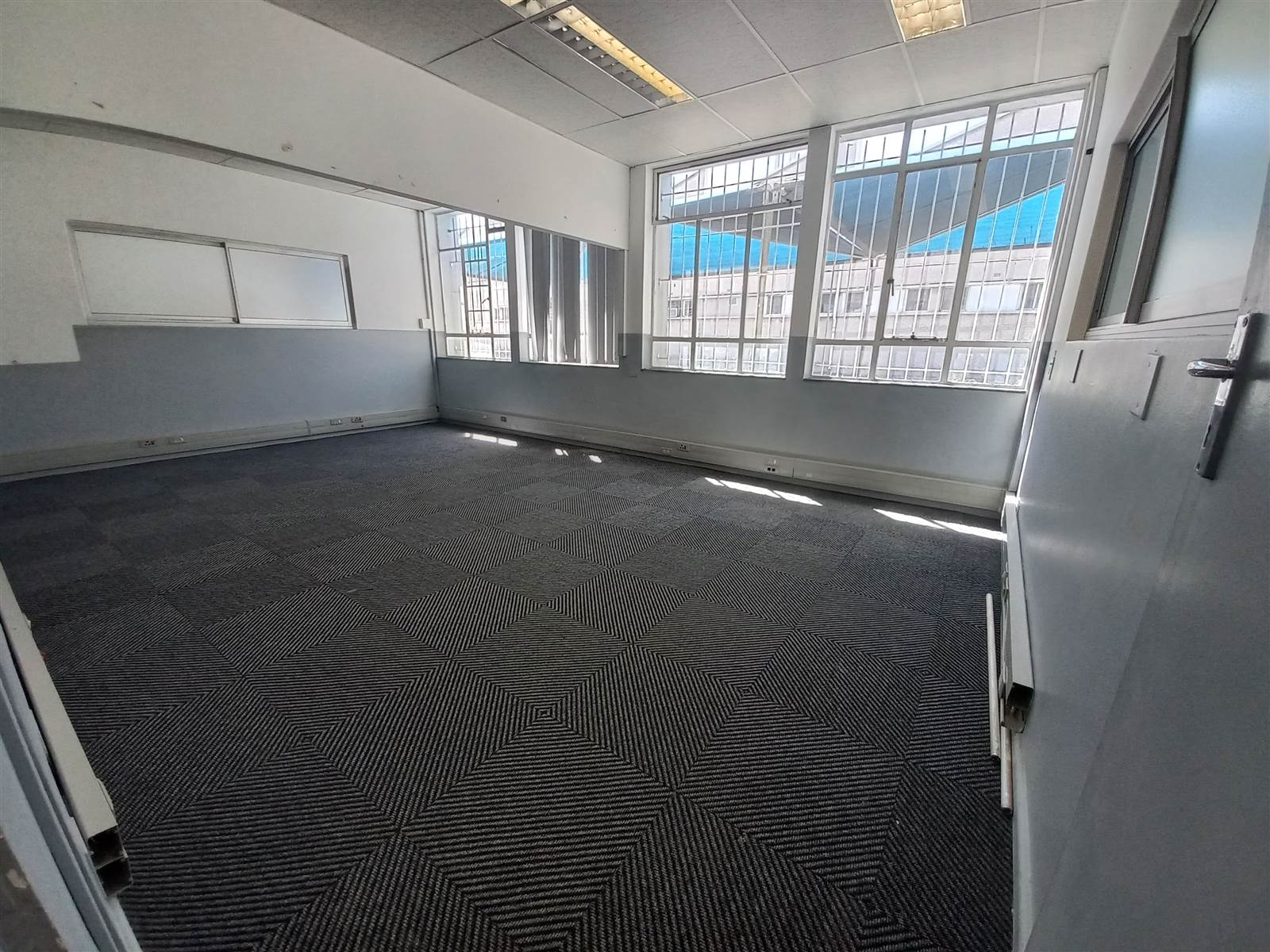 1467  m² Commercial space in Ndabeni photo number 4