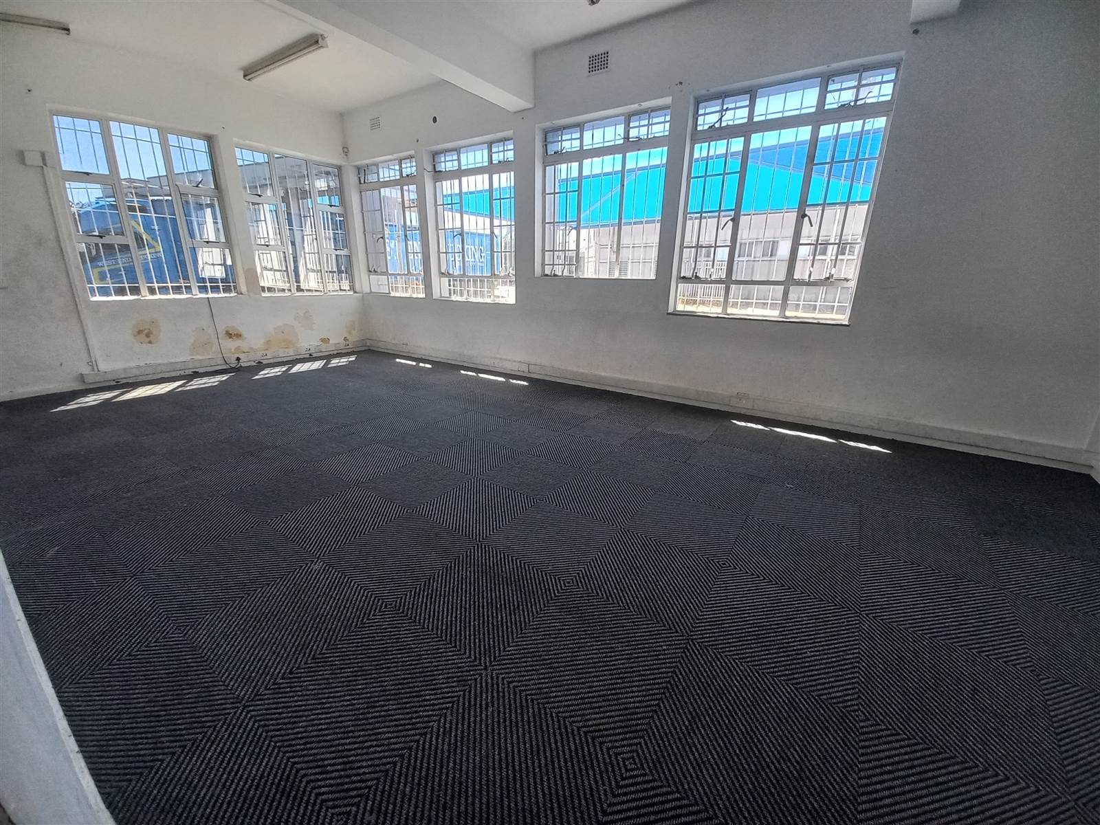 1467  m² Commercial space in Ndabeni photo number 8