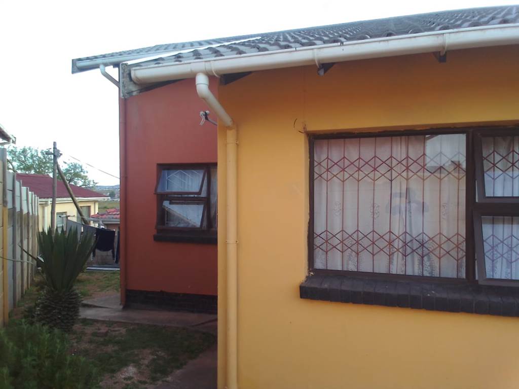 3 Bed House in Kwadwesi photo number 21